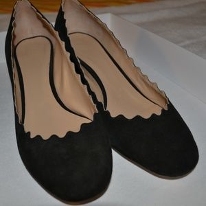 Chloe Scalloped Lauren Pumps